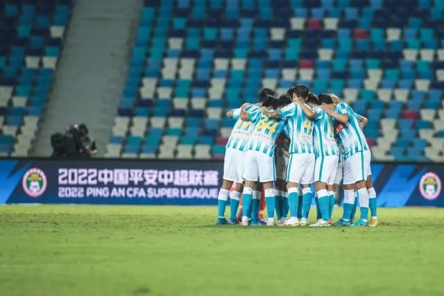但是如果贝西诺不尽快承认错误并回到球队的阵容中，他也可能会被俱乐部在冬窗出售。